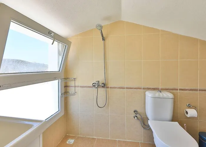 Villa 3 Bedroom - 8332