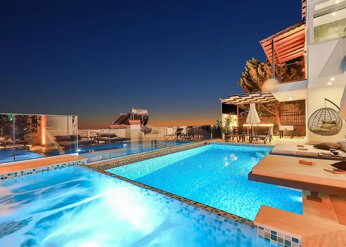 Villa 3 Bedroom - 8332