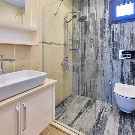 3 Bedroom - 8332 Villa *