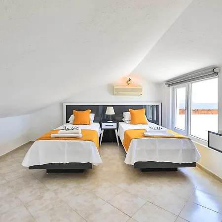 3 Bedroom - 8332 * Kalkan