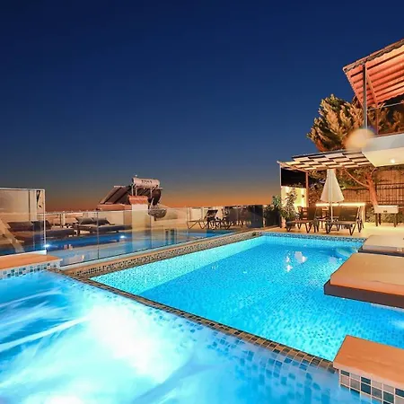 Villa 3 Bedroom - 8332