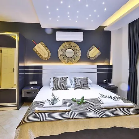 3 Bedroom - 8332 Villa *