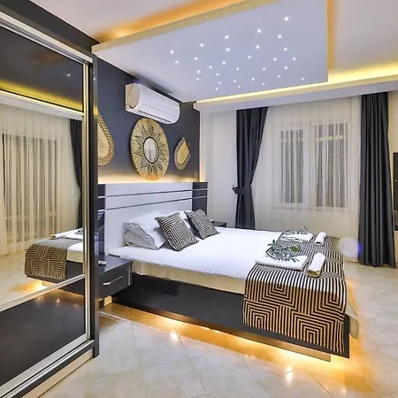 Villa 3 Bedroom - 8332 *