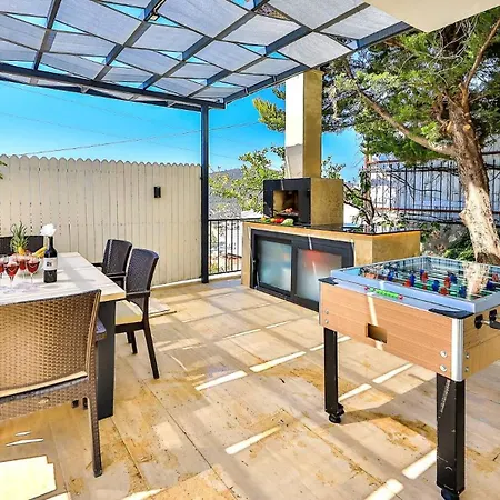 3 Bedroom - 8332 Villa