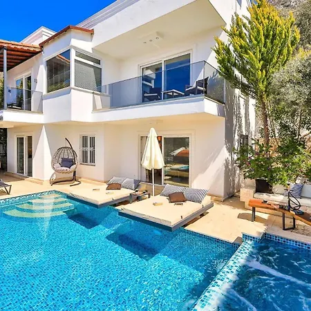 3 Bedroom - 8332 Kalkan
