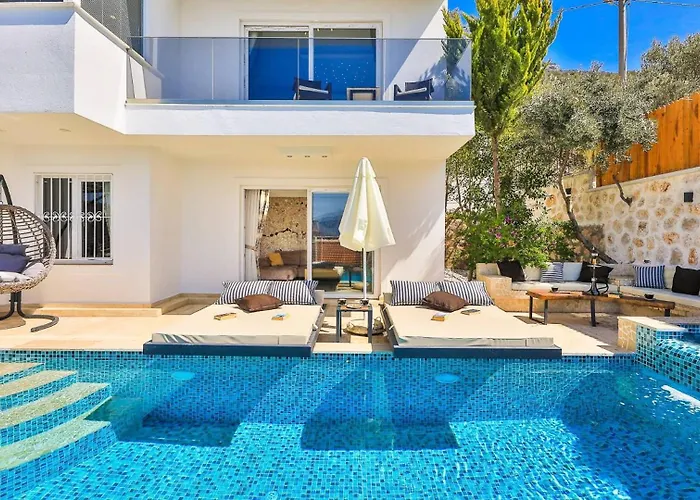 Вилла 3 Bedroom - 8332 *