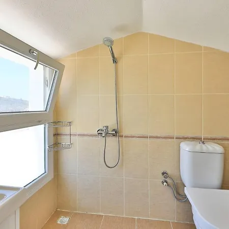 Willa 3 Bedroom - 8332